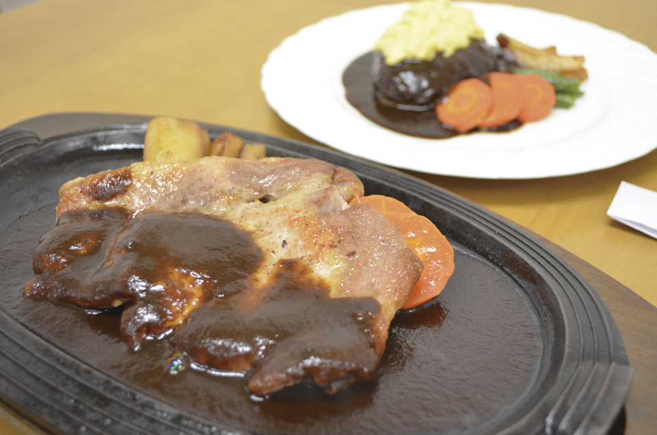 洋食 あべ